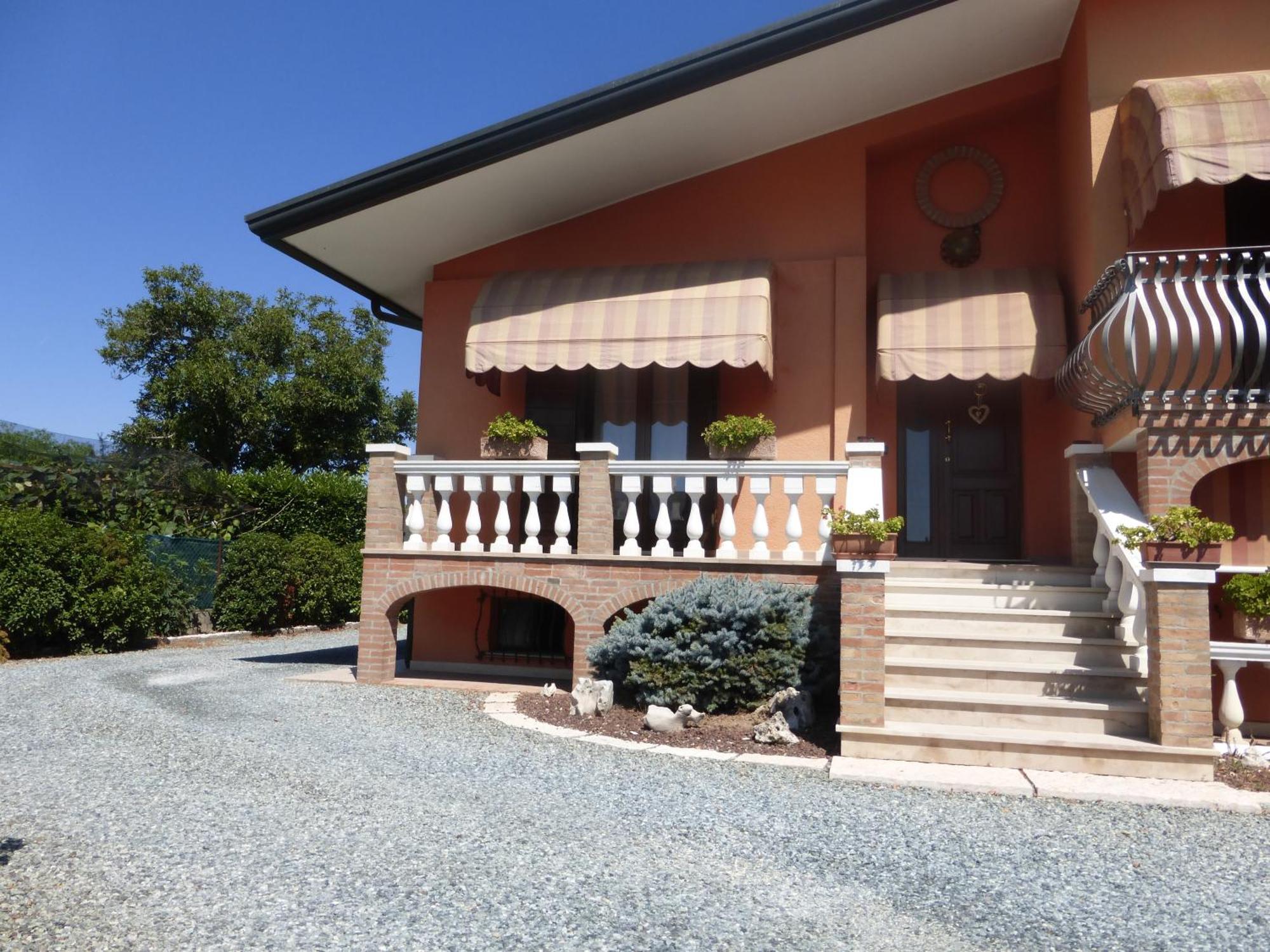 Appartamento Yestravel Noale Exterior foto